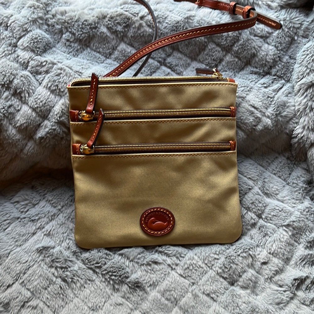 Dooney and Bourke crossbody never used
